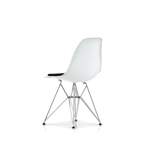 Eames Molded Wire Base Side Chair with Seat Pad Side/Dining herman miller 