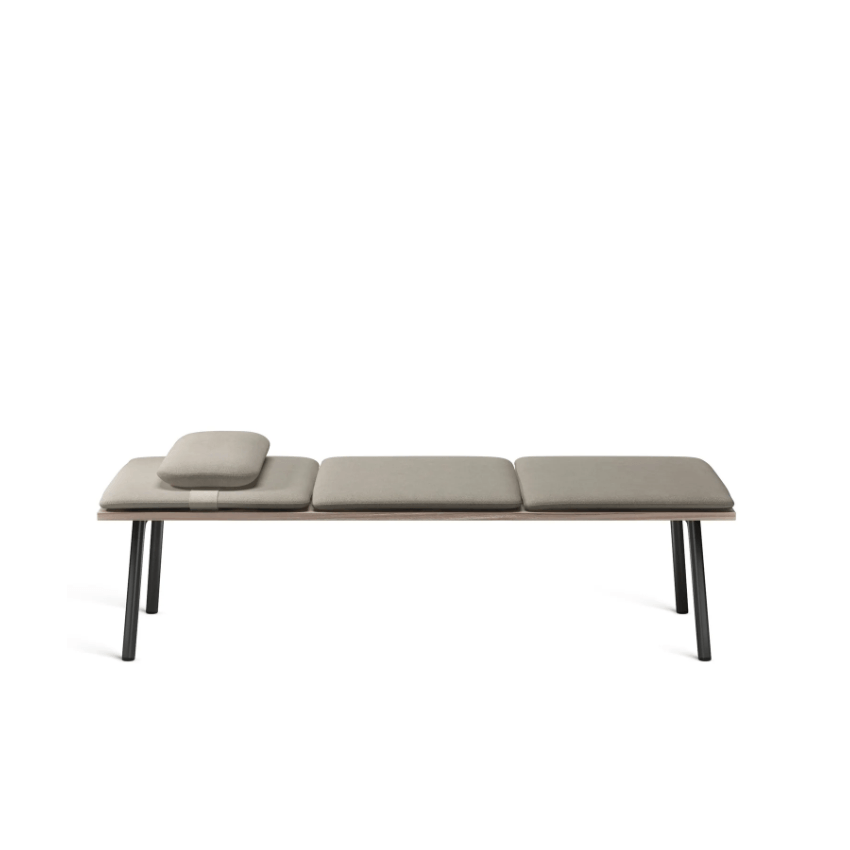 Emeco Run Daybed Beds Emeco Black Powder Coated Aluminum Ash Kvadrat Hallingdal 200