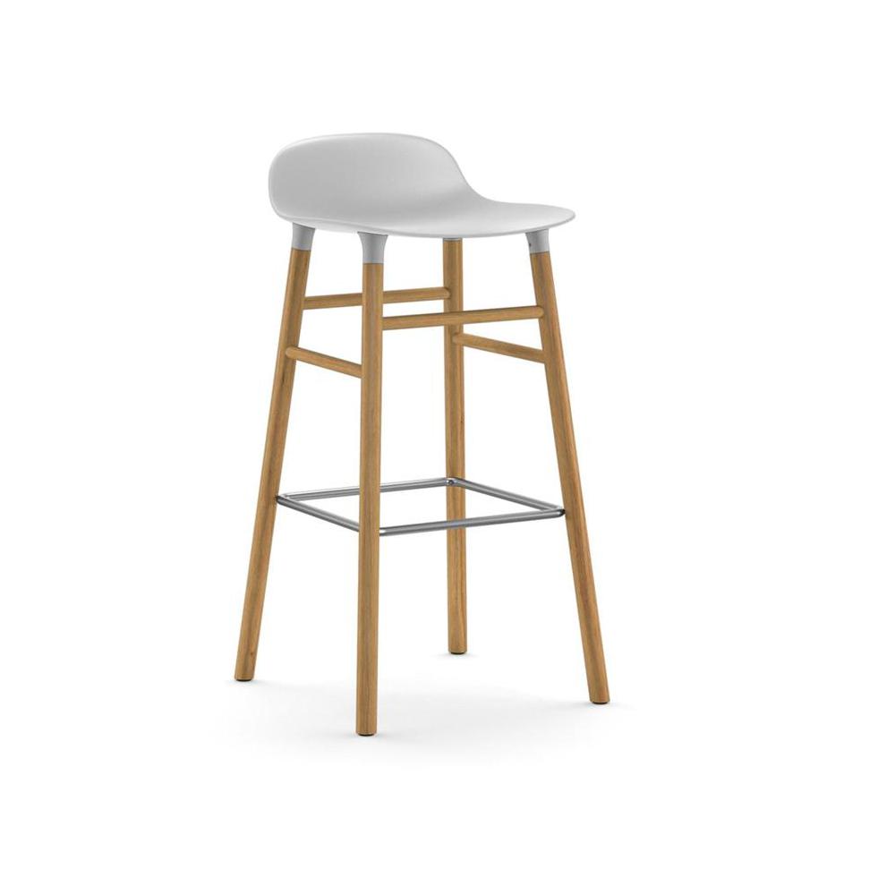 Form stool Stools Normann Copenhagen 29.5" Bar Oak White