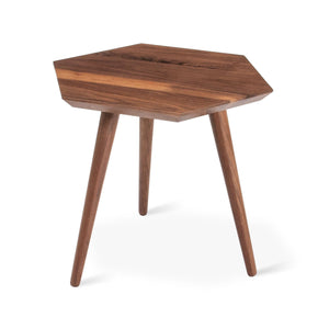 Metric End Table side/end table Gus Modern Walnut Natural 
