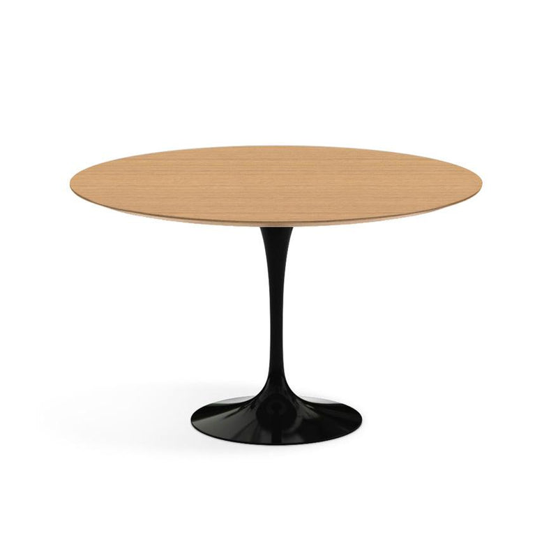 Saarinen 47" Round Dining Table Dining Tables Knoll Black Light Oak 
