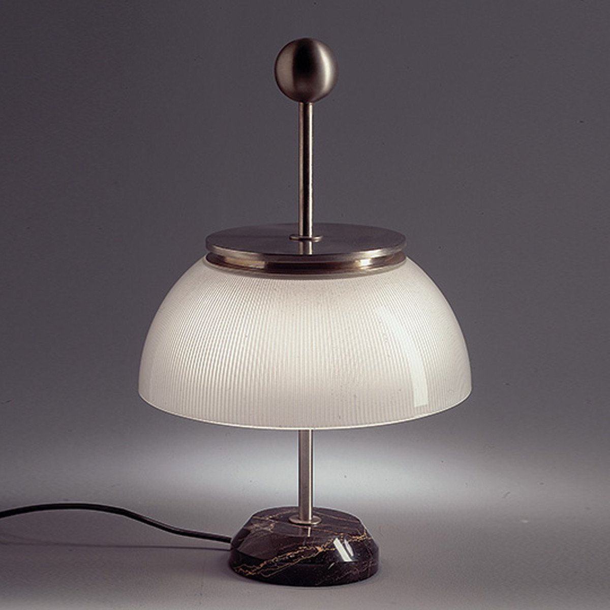 Alfa Table Lamp Table Lamps Artemide 