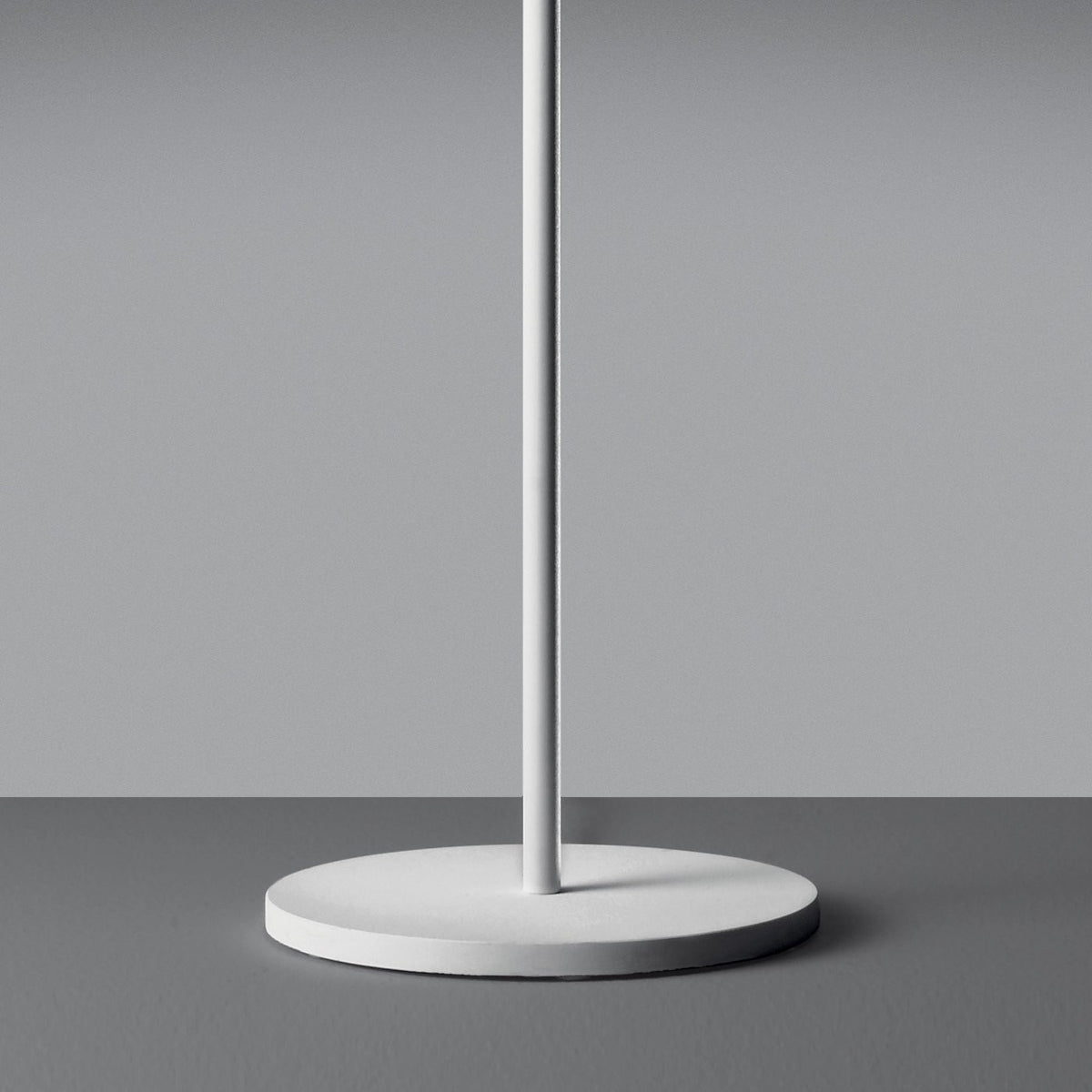 Cabildo Floor Lamp By Artemide Floor Lamps Artemide 