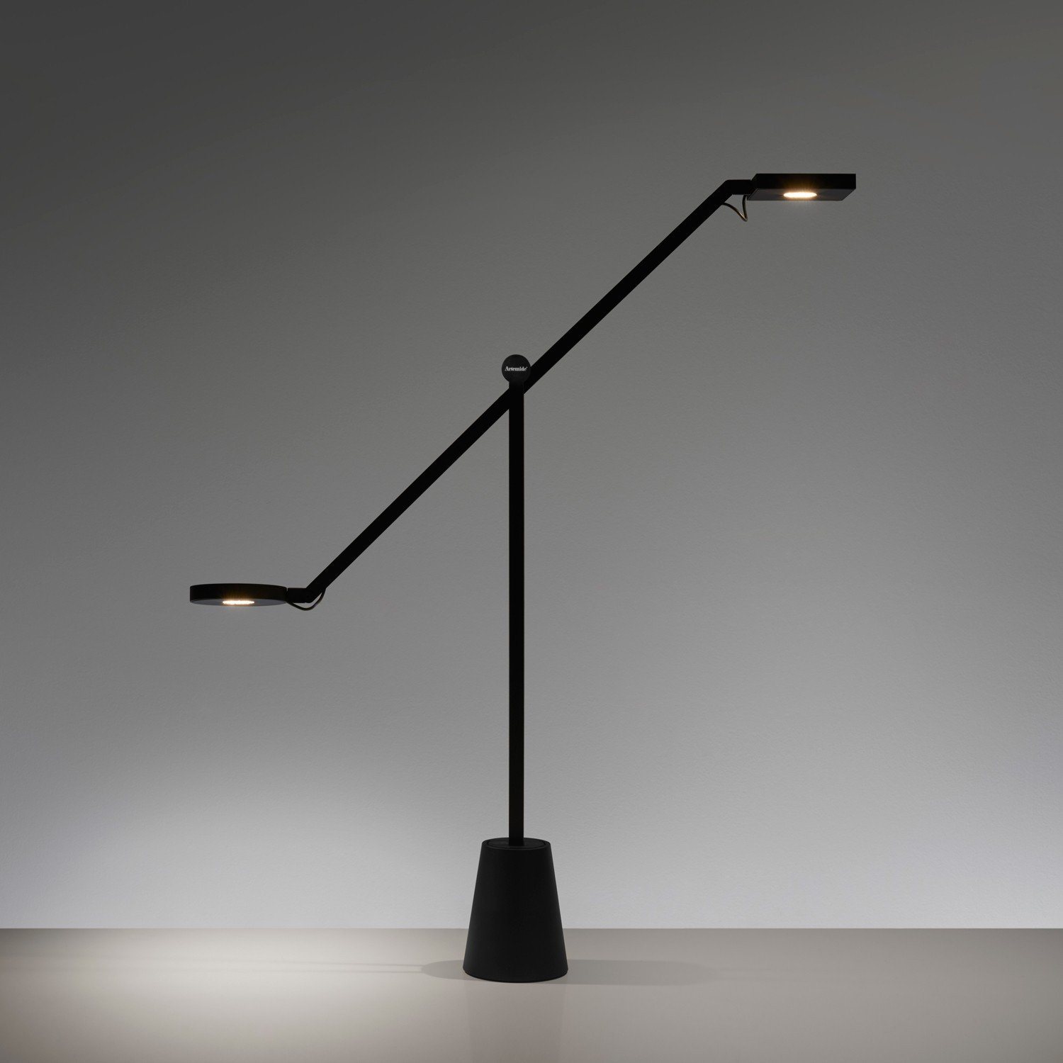 Equilibrist LED Table Lamp Table Lamps Artemide 