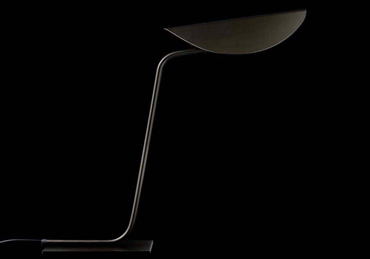 Plume 221 Table Light Table Lamps Oluce 