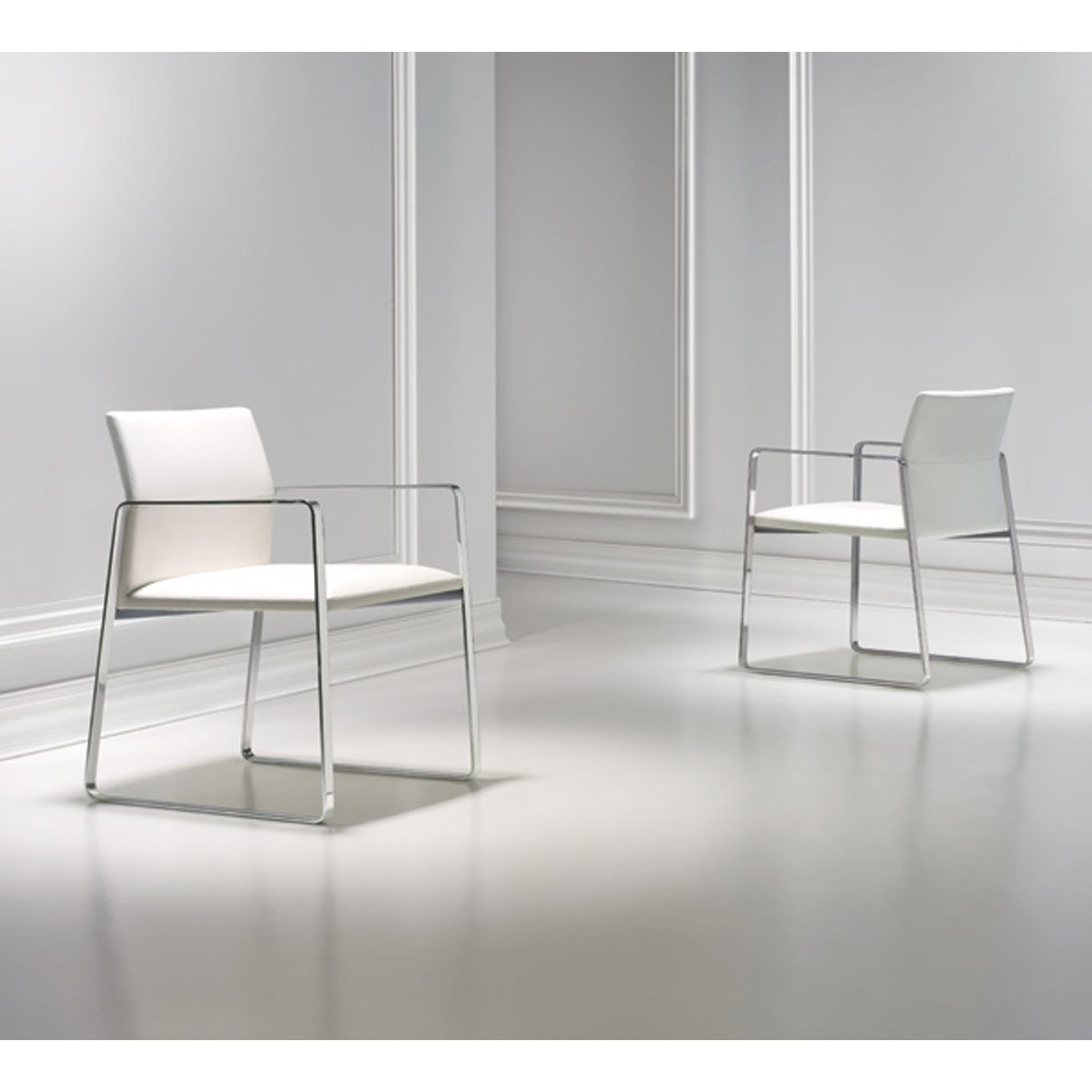 Celon Armchair Side/Dining Bernhardt Design 