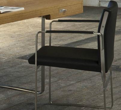 Ch111 Chair Side/Dining Carl Hansen 