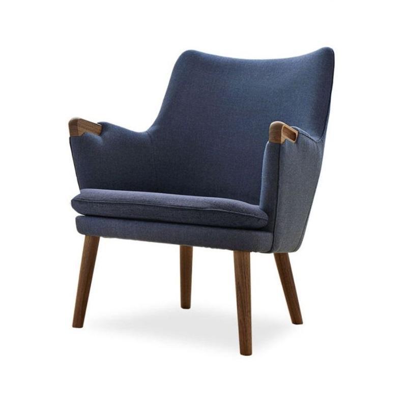 CH71 Lounge Chair lounge chair Carl Hansen 