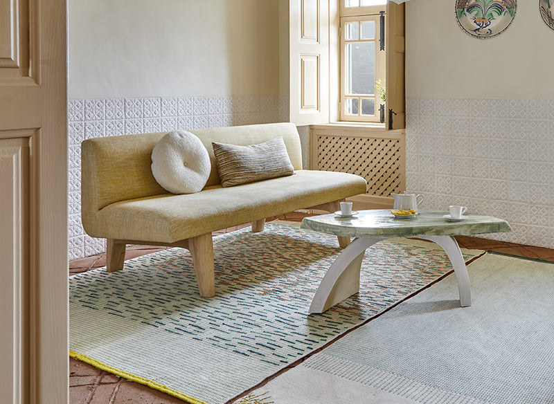 Backstitch Busy Rug Rug Gan 