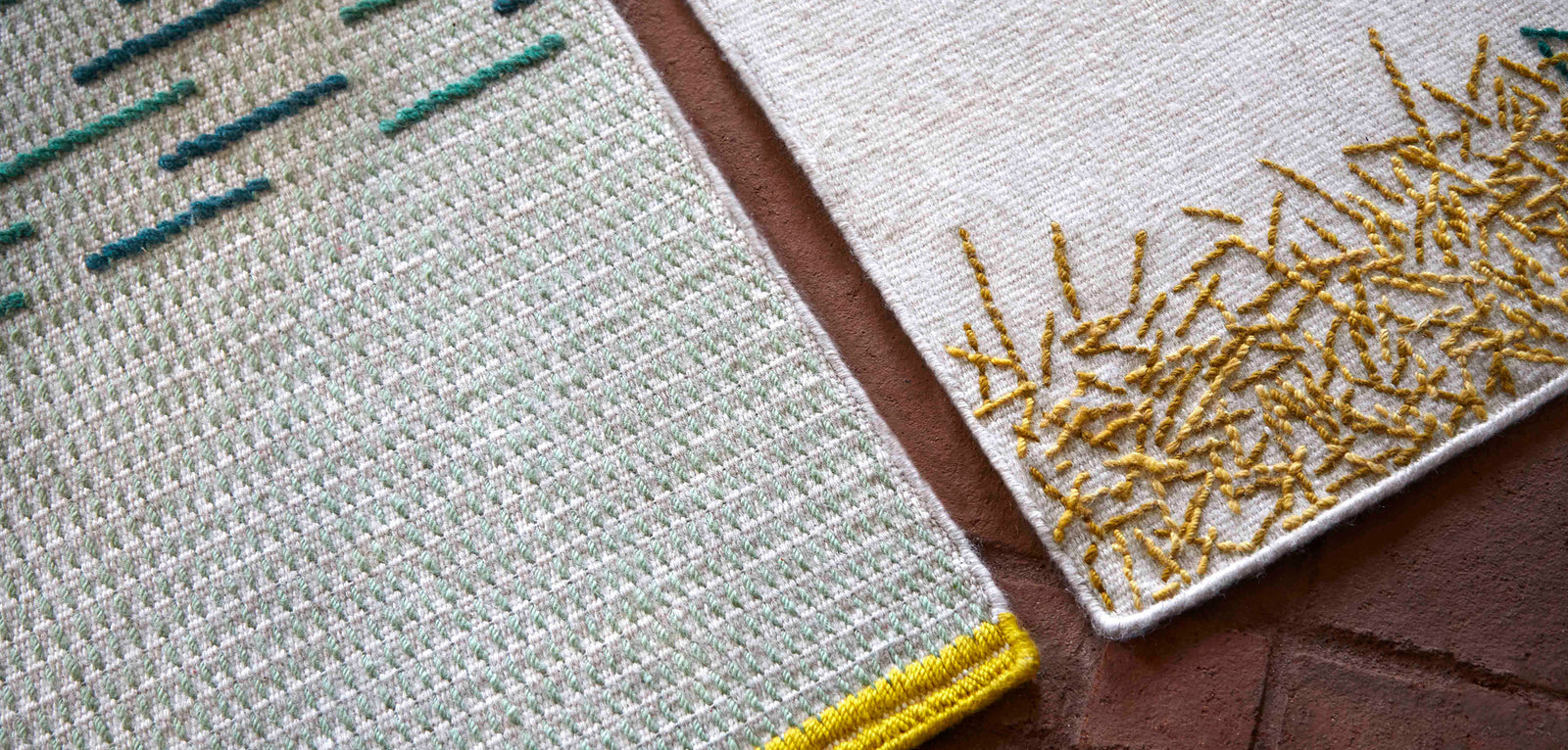 Backstitch Busy Rug Rug Gan 