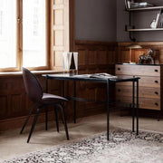 TS Desk Desk's Gubi 