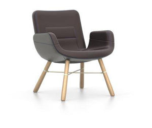 East River Lounge Chair lounge chair Vitra Leather combination dark Natural oak with protective varnish 