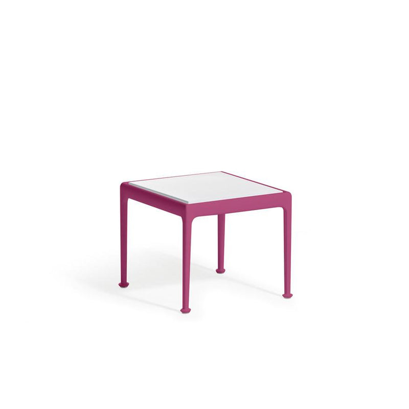 Richard Schultz 1966 End Table side/end table Knoll Porcelain - White Plum 