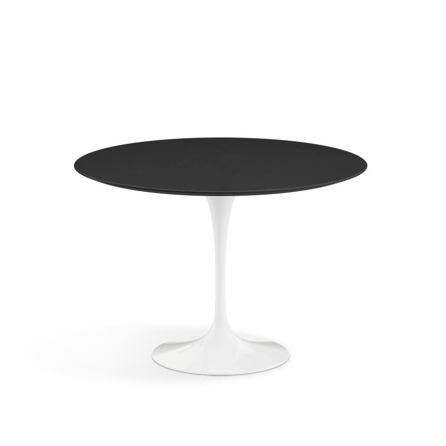 Saarinen 42&quot; Round Dining Table Dining Tables Knoll White Black laminate, Satin finish 