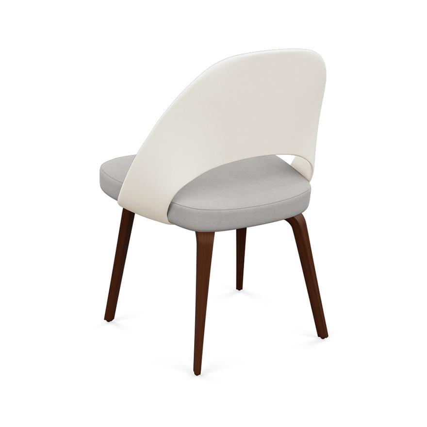 Saarinen Executive Plastic Back Chair With Wood Legs Side/Dining Knoll 