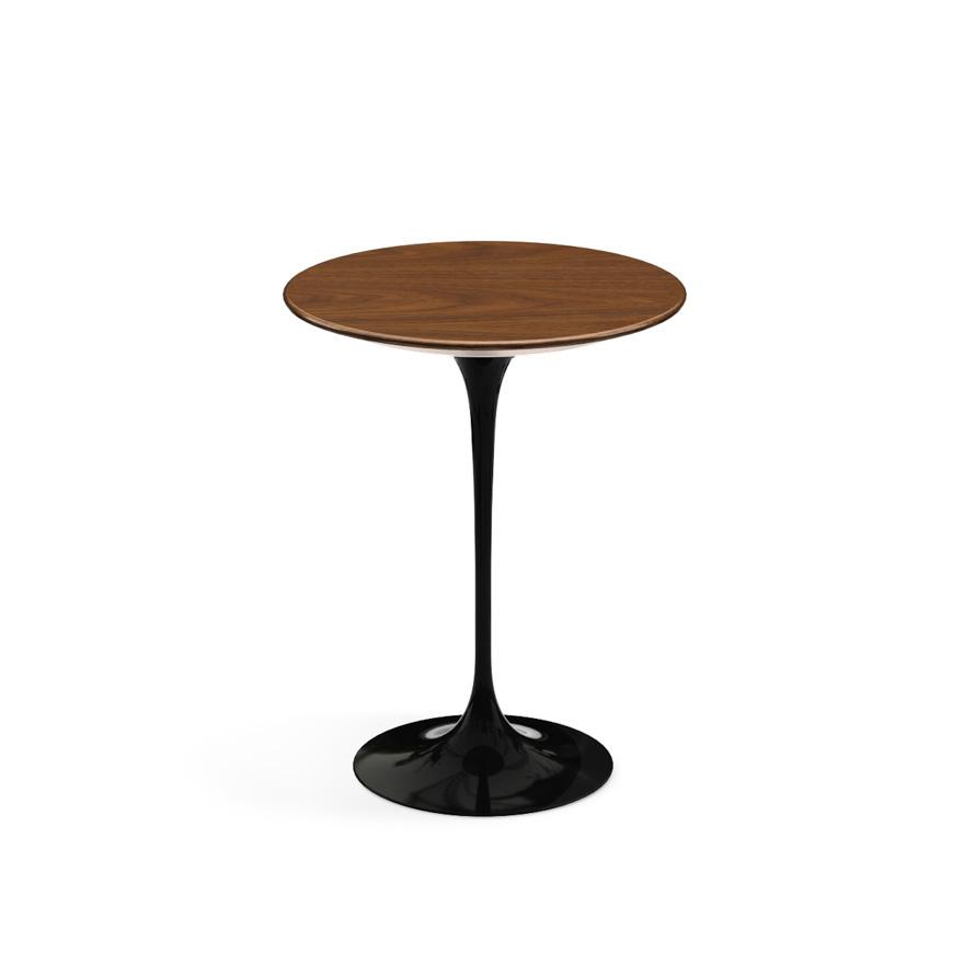 Saarinen Side Table - 16" Round side/end table Knoll Black Light Walnut 