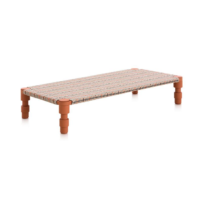 Garden Layers Single Indian Bed Bed Gan Tartan terracotta 