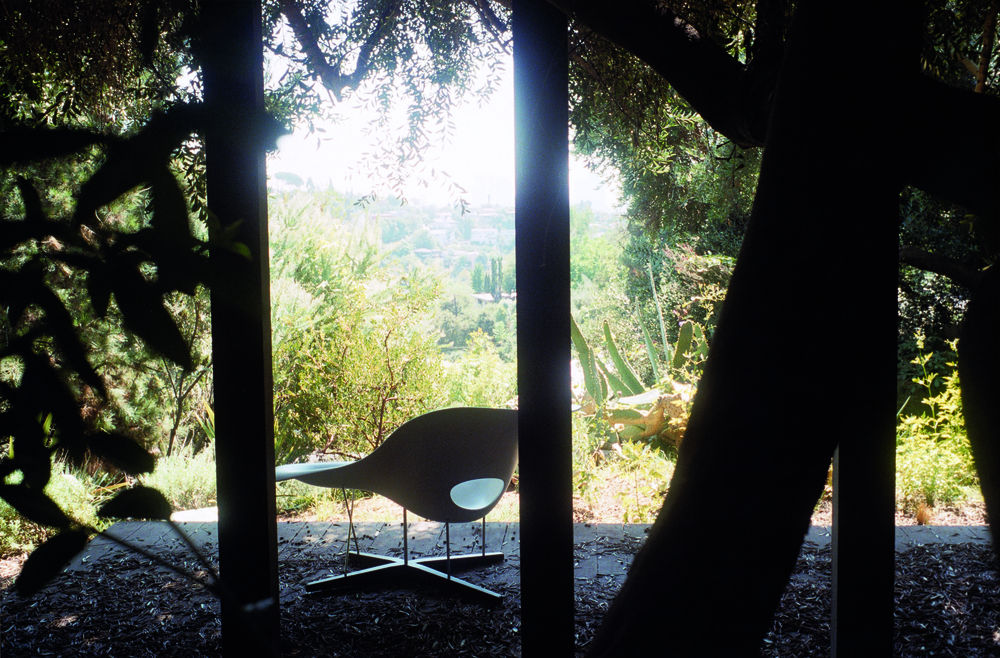 Eames La Chaise Chair by Vitra lounge chair Vitra 