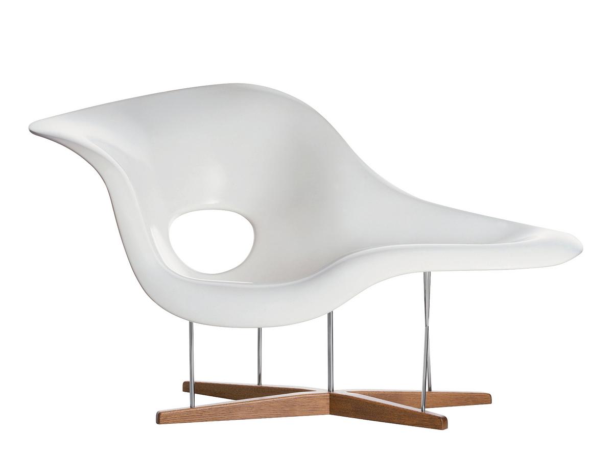 Eames La Chaise Chair by Vitra lounge chair Vitra 