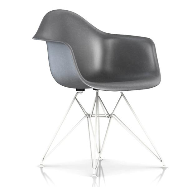 Eames Molded Fiberglass Wire Base Armchair Side/Dining herman miller White Base Frame Finish Elephant Hide Grey Seat and Back Standard Glide